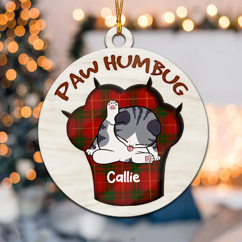 Christmas Paw Humbug - Personalized Wood Ornament - Gift For Cat Lover, Cat Mom, Cat Dad - CLP10 NA94 - Image 2
