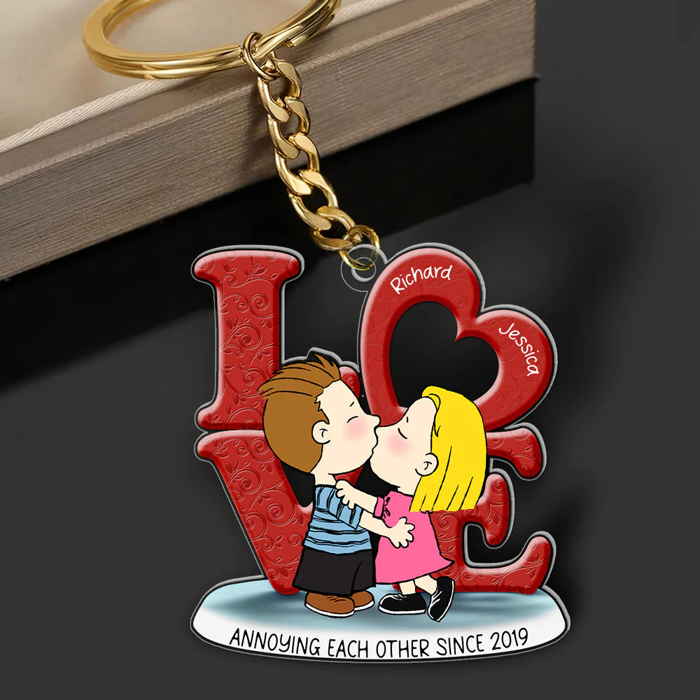 Couple Kissing Annoying Each Other Peanut- Personalized Keychain - Gift For Couple, Husband Wife | GR9 NH96