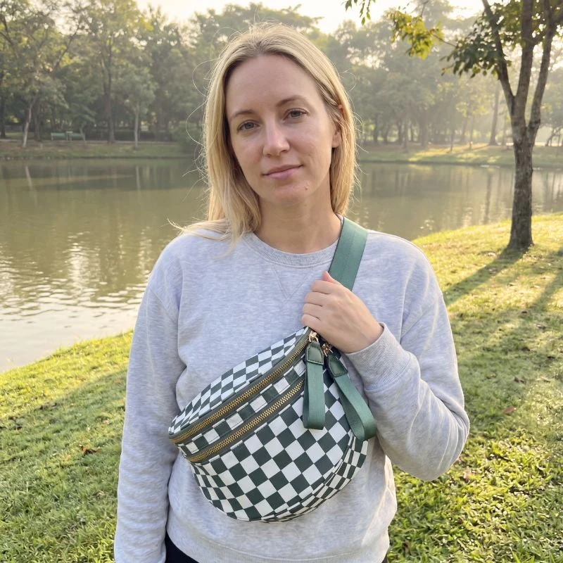 GoFree - Roomy Bum Bag – Hands-Free Crossbody Fanny Pack - Image 2