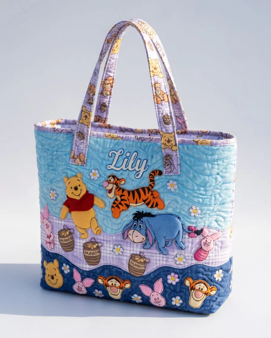 Honey Bear And Friends Play On The Beach - Personalized Quilted Tote Bag - Gift For Movie Fans - DSNY - Image 3