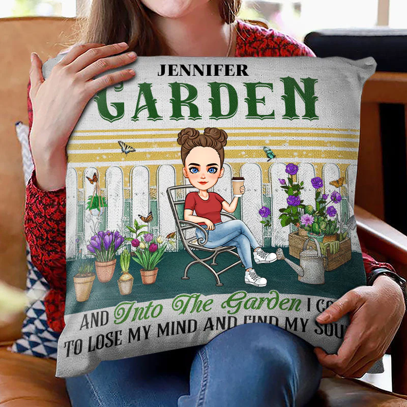 Lose My Mind And Find My Soul By Gardening - Personalized Pillow - Gift For Mom, Mother's Day, Gardening Lovers | GR21 NA94 - Image 2