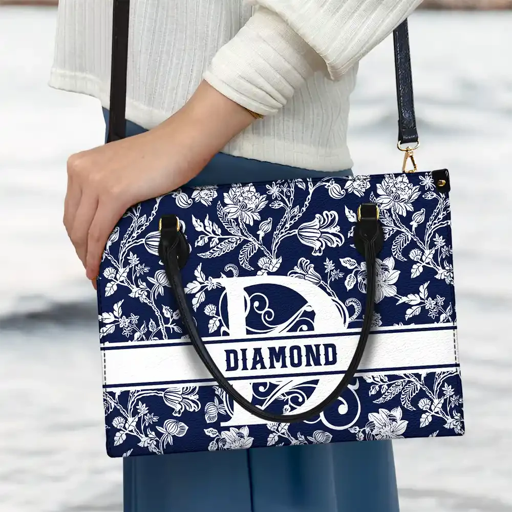 Loving Mom Monogram Style Floral Pattern - Personalized Leather Bag - Gift For Wife, Girlfriend, Mother, Grandma, Grandmother, Mother's Day | NA94 - Image 3