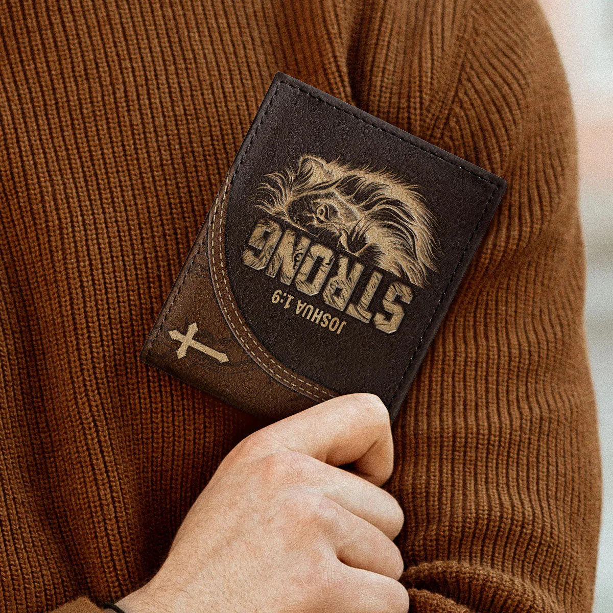 Man Of God Lion - Personalized Folded Wallet For Men | CLGOD06 - Image 3