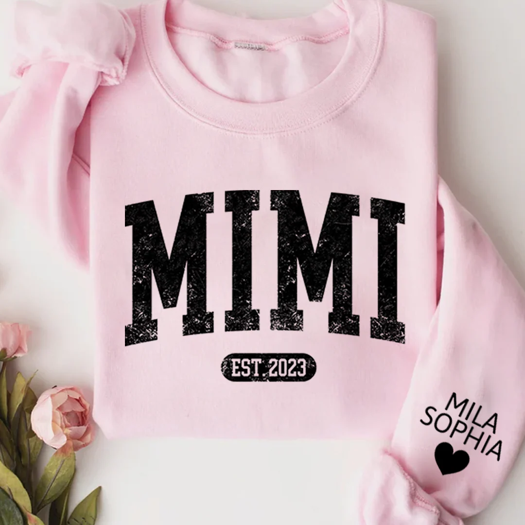 Mimi Est with Granddaughter and Grandson Names - Personalized Sweatshirt With Design On Sleeve - Gift For Grandma, Mom, Wife - NH96 - Image 10
