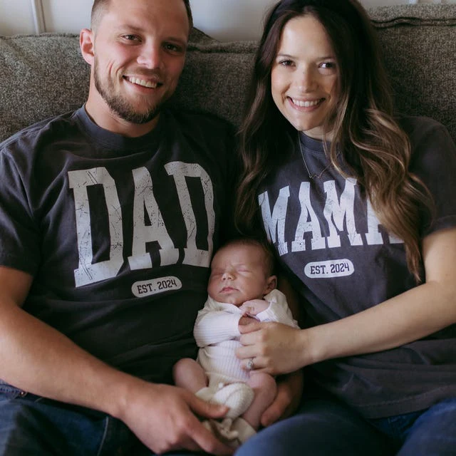 Mimi Est with Granddaughter and Grandson Names - Personalized Sweatshirt With Design On Sleeve - Gift For Grandma, Mom, Wife - NH96 - Image 7