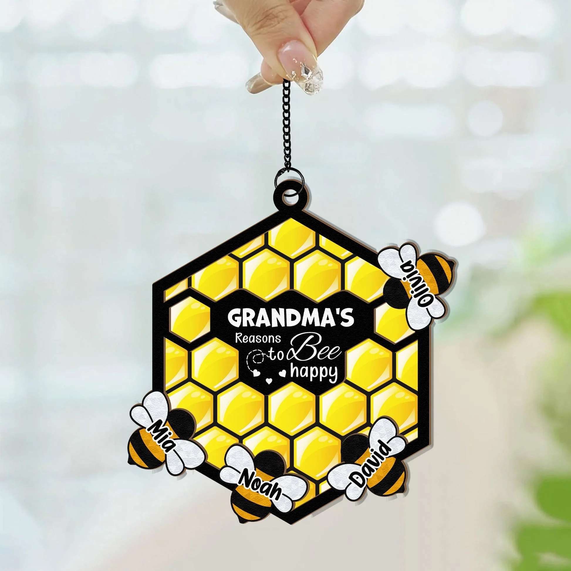 Mommy's Reasons To Bee Happy - Personalized Window Hanging Window Hanging Suncatcher Ornament - Gift For Mom, Grandma, Mothers Day NA94 - Image 3