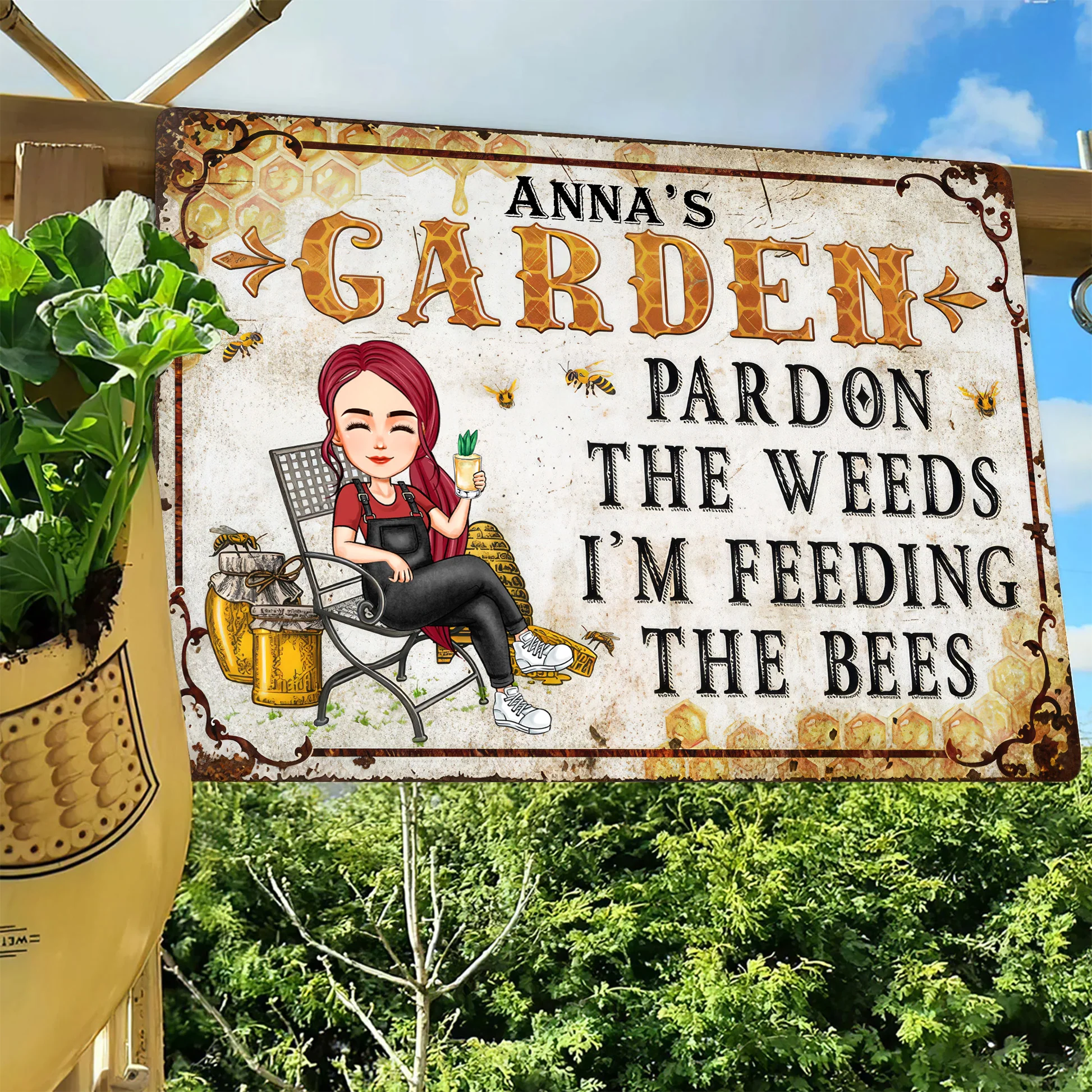 Pardon The Weeds I'm Feeding The Bees Gardening - Personalized Metal Sign - Gift For Mom, Mother's Day, Gardening Lovers, For Me Gift | GR21 NA94