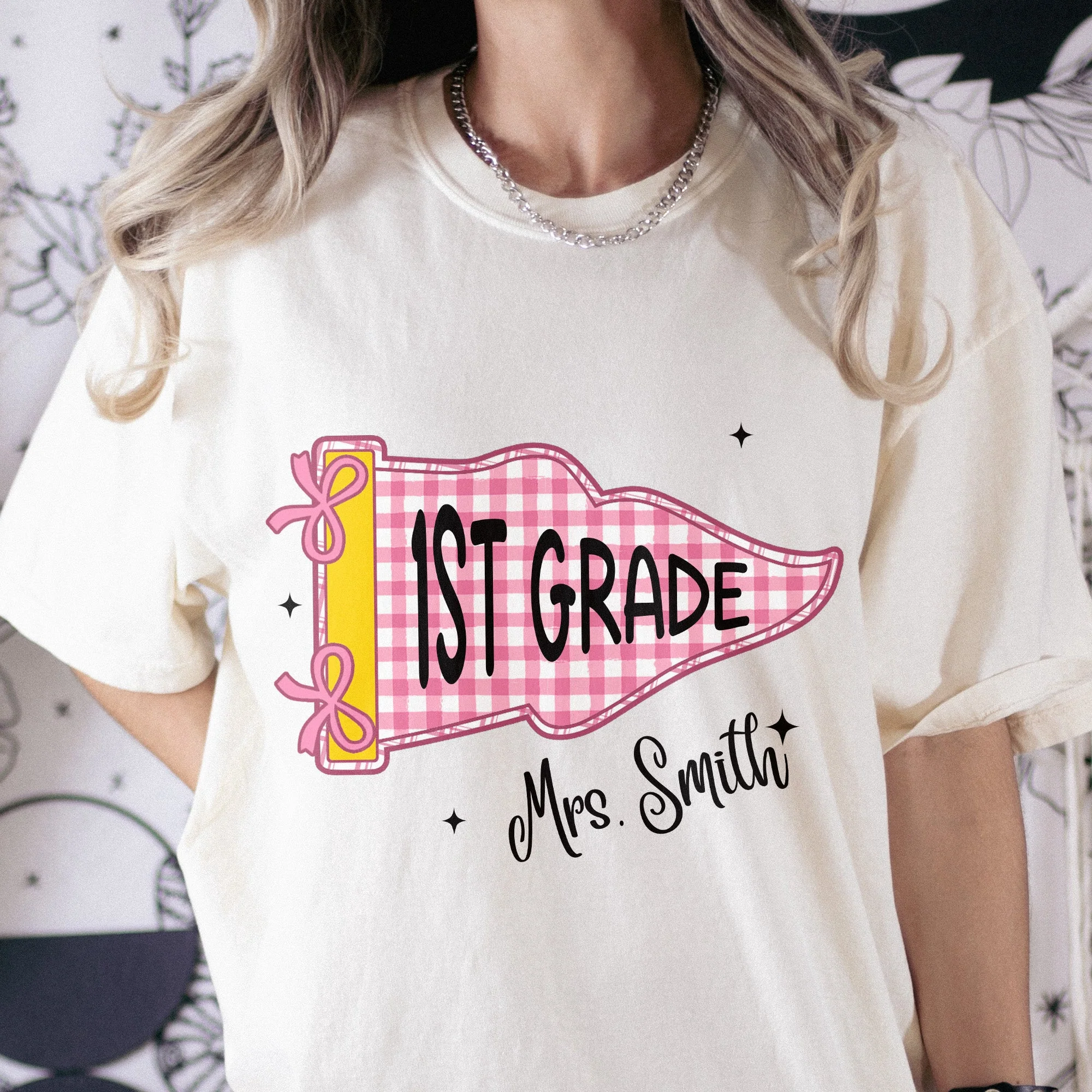 Teacher Team Pennant Flag - Personalized Shirt - Gift For Students - Image 3