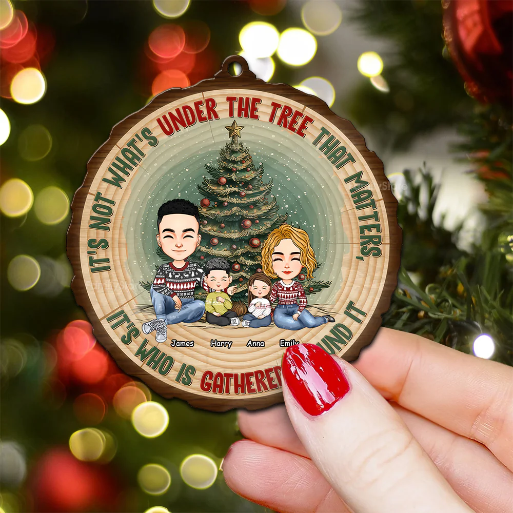 Who Is Gathered Around It - Personalized Wood Ornament - Gift For Family Members -  CL33 NA94 - Image 4